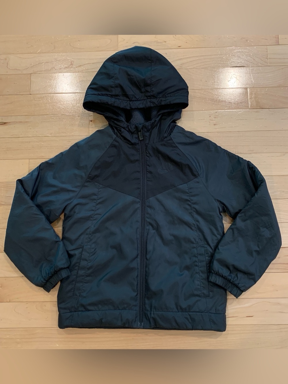 Nike Little Boys Size 7 Hooded Fleece-Lined Jacket – Dark Gray